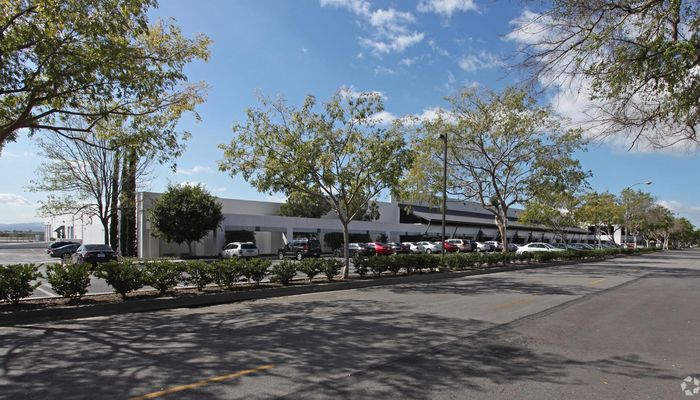 Warehouse Space for Rent at 1300 W Optical Dr Azusa, CA 91702 - #1