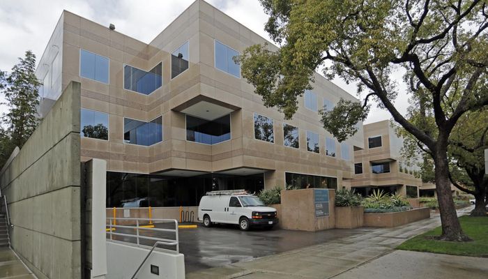 Office Space for Rent at 335-345 N Maple Dr Beverly Hills, CA 90210 - #9