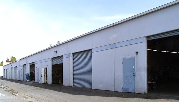 Warehouse Space for Rent at 369 Cliffwood Park St Brea, CA 92821 - #2