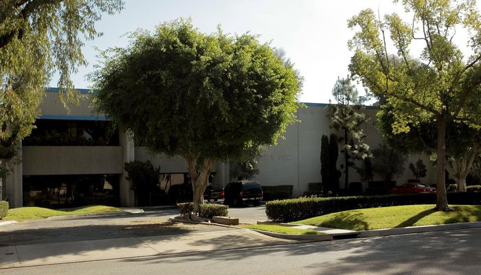 Warehouse Space for Rent at 16202 Distribution Way Cerritos, CA 90703 - #5