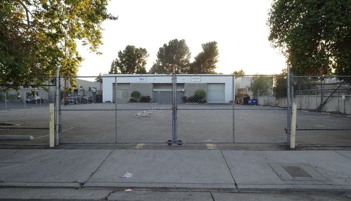 Warehouse Space for Rent at 6643 Valjean Ave Van Nuys, CA 91406 - #5