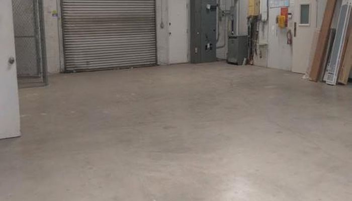 Warehouse Space for Rent at 2211 E 69th St Long Beach, CA 90805 - #4