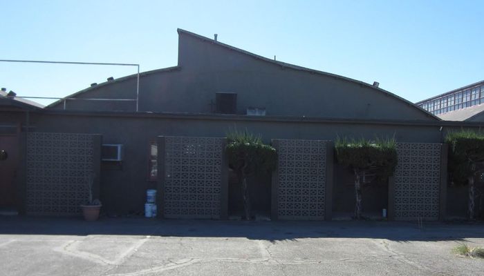 Warehouse Space for Rent at 2300 E Curry St Long Beach, CA 90805 - #2