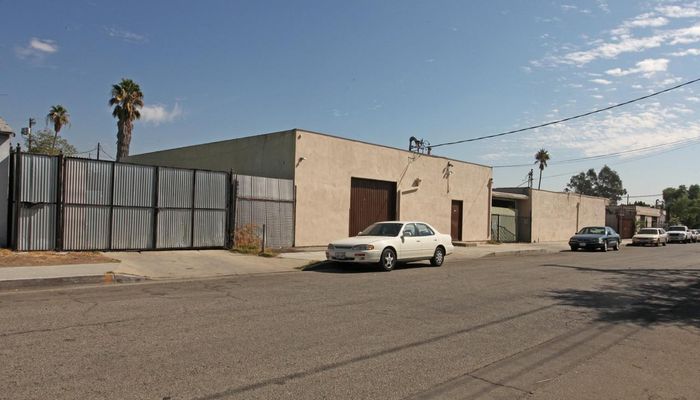 Warehouse Space for Rent at 11415 Ilex Ave San Fernando, CA 91340 - #2