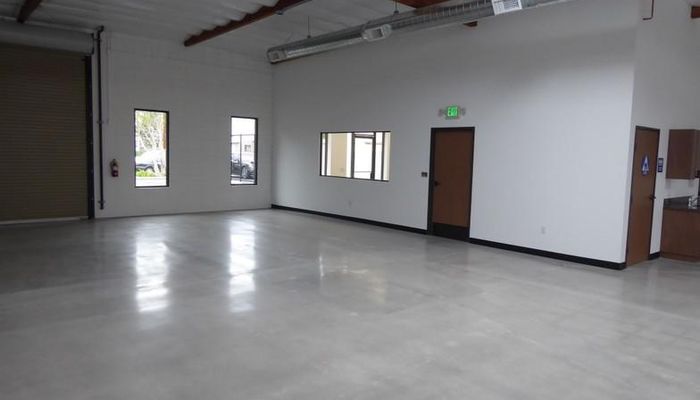 Warehouse Space for Rent at 632 Thompson Ave Glendale, CA 91201 - #6