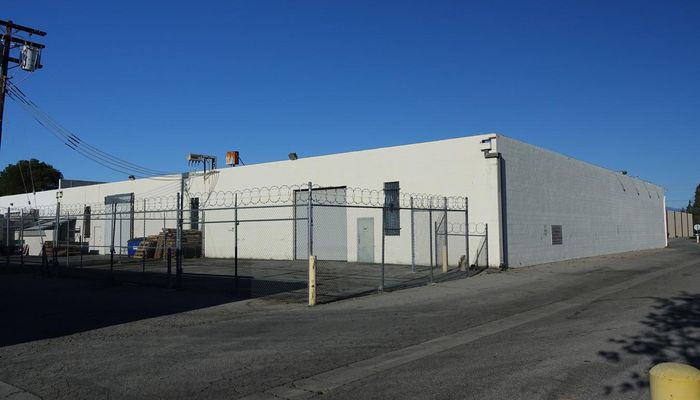 Warehouse Space for Rent at 8423-8431 Canoga Ave Canoga Park, CA 91304 - #51