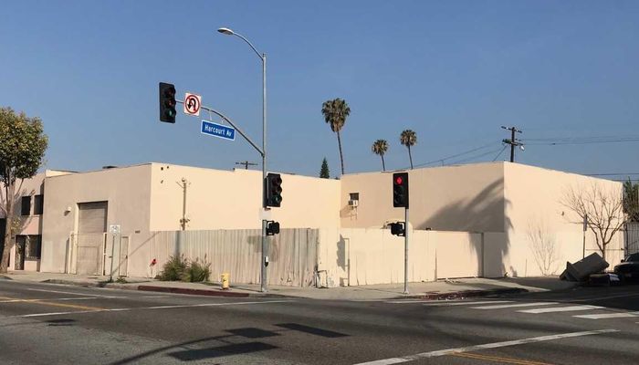 Warehouse Space for Rent at 4901-4905 W Jefferson Blvd Los Angeles, CA 90016 - #2