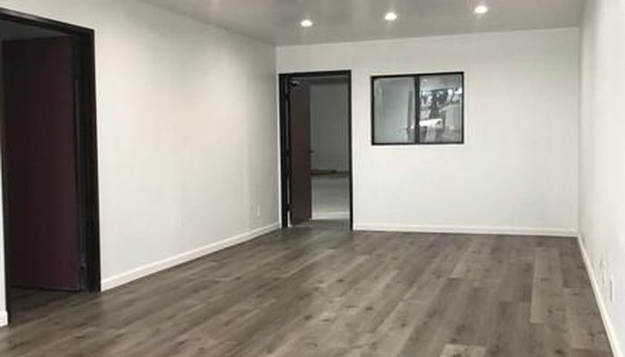 Warehouse Space for Rent at 647 W Harvard St Glendale, CA 91204 - #7