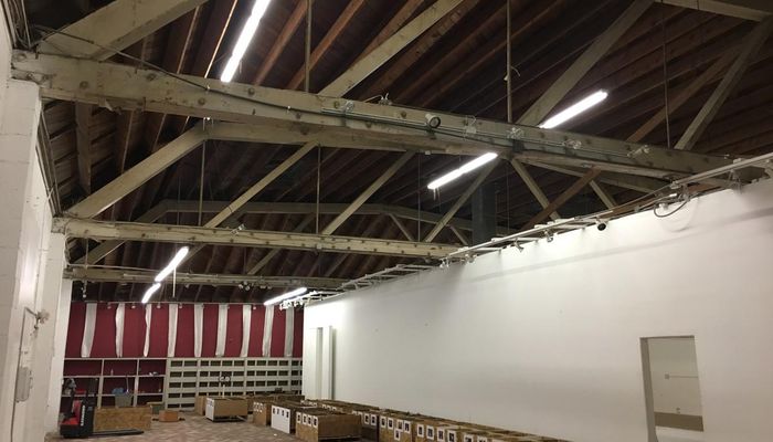 Warehouse Space for Rent at 7050 Deering Ave Canoga Park, CA 91303 - #6