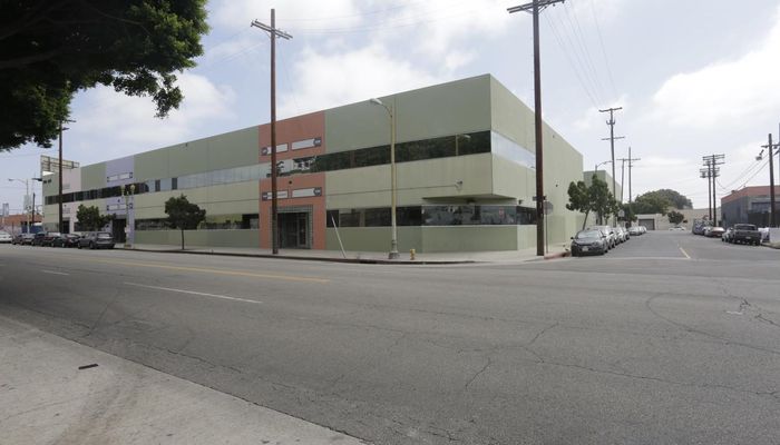 Warehouse Space for Sale at 3420-3490 S Broadway Los Angeles, CA 90007 - #17