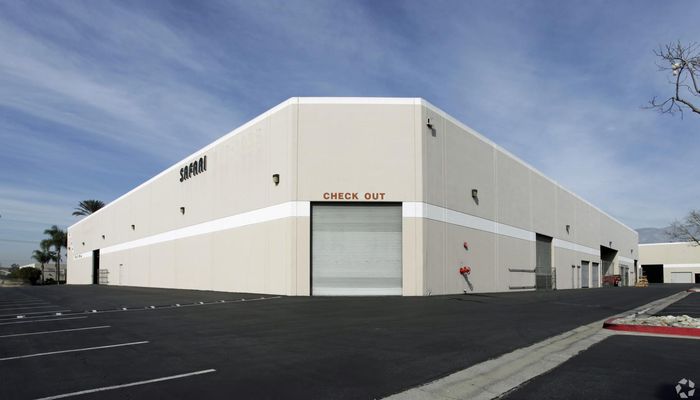 Warehouse Space for Rent at 2037-2077 S Vineyard Ave Ontario, CA 91761 - #10
