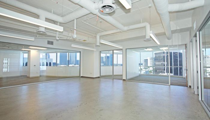 Office Space for Rent at 9701 Wilshire Blvd Beverly Hills, CA 90212 - #8