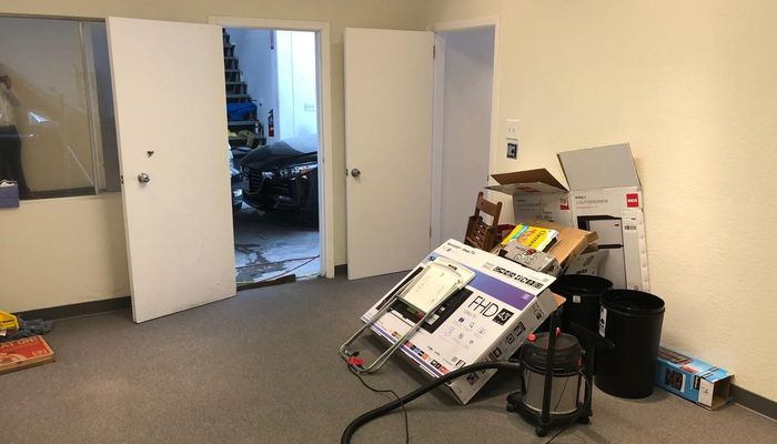 Warehouse Space for Rent at 1011-1015 S Claremont St San Mateo, CA 94402 - #23