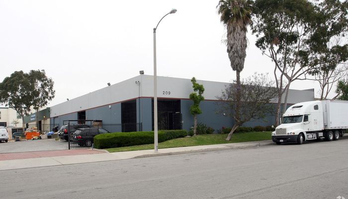 Warehouse Space for Rent at 215 W 134th St Los Angeles, CA 90061 - #2