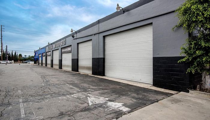 Warehouse Space for Sale at 2719-2735 E Artesia Blvd Long Beach, CA 90805 - #21