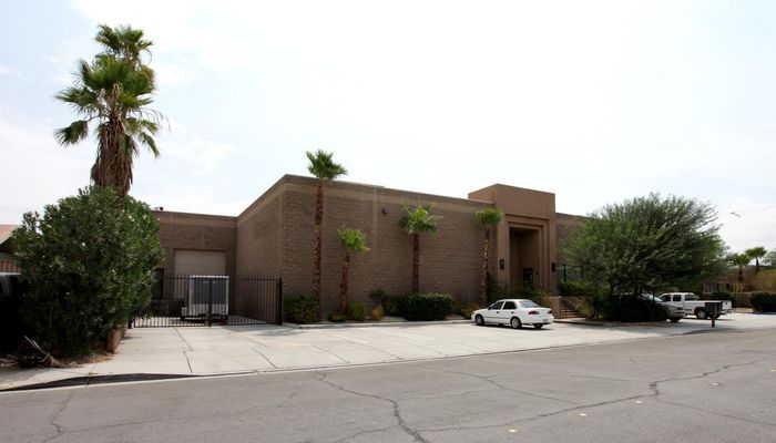 Warehouse Space for Rent at 650 S Oleander Rd Palm Springs, CA 92264 - #2