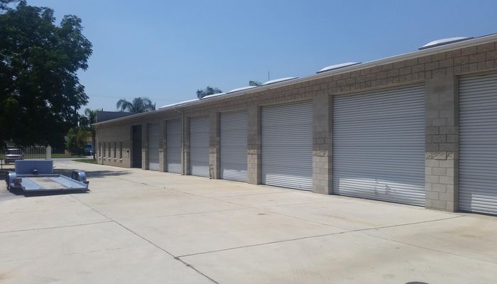 Warehouse Space for Rent at 1571 Lilac Ave Bloomington, CA 92316 - #6