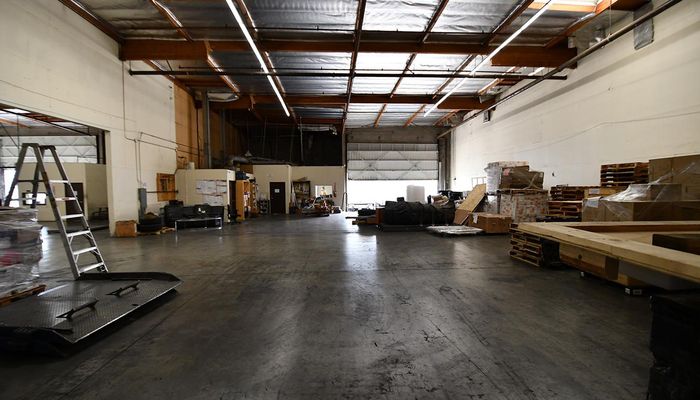 Warehouse Space for Rent at 261-293 E Redondo Beach Blvd Gardena, CA 90248 - #10