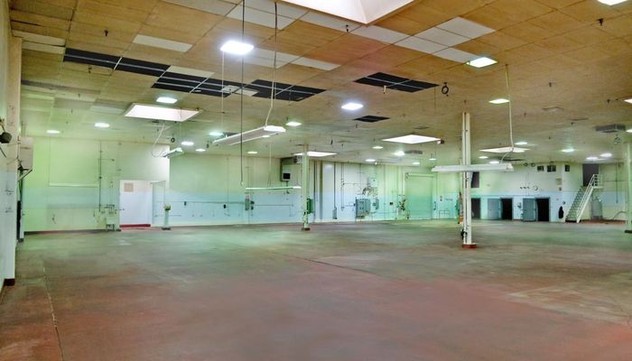 Warehouse Space for Rent at 414 S Crocker St Los Angeles, CA 90013 - #3