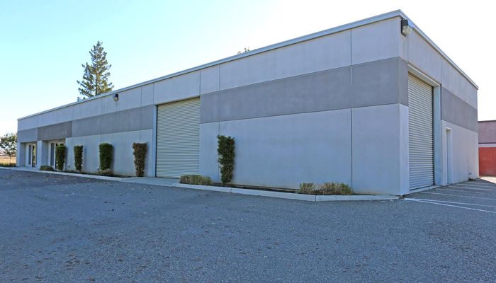 Warehouse Space for Rent at 4781 W Jacquelyn Ave Fresno, CA 93722 - #2