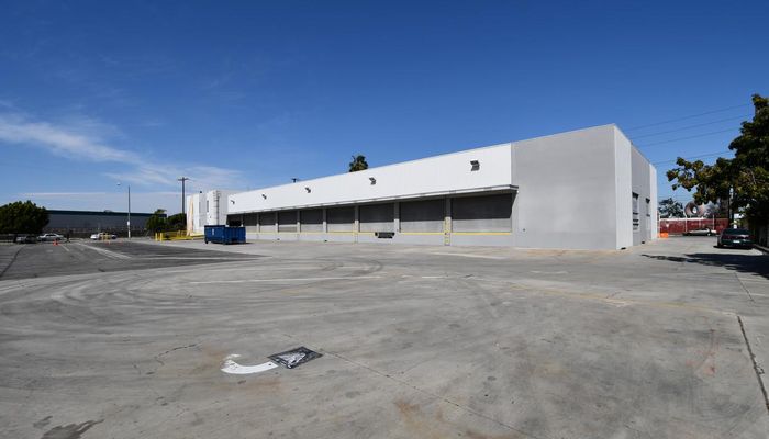 Warehouse Space for Rent at 900 W Florence Ave Inglewood, CA 90301 - #4