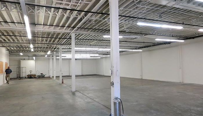 Warehouse Space for Rent at 401-409 E Washington Blvd Los Angeles, CA 90015 - #4
