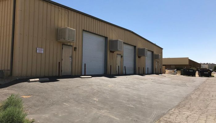 Warehouse Space for Rent at 15438 Cholame Rd Victorville, CA 92392 - #6