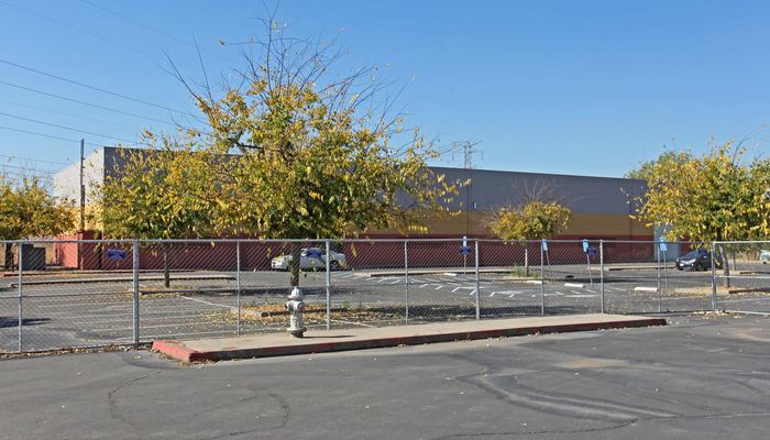 Warehouse Space for Rent at 8981 District Ct Sacramento, CA 95826 - #2