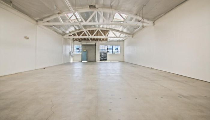 Warehouse Space for Rent at 582-588 Mateo St Los Angeles, CA 90013 - #10
