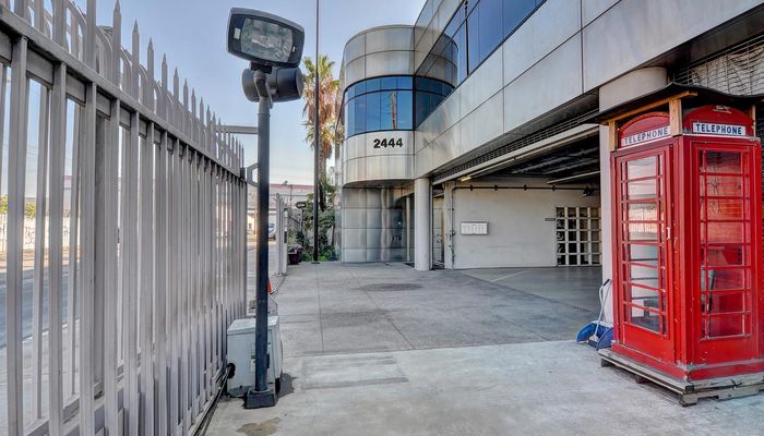 Warehouse Space for Rent at 2444 Porter St Los Angeles, CA 90021 - #110