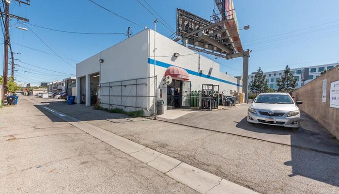 Warehouse Space for Rent at 12107 W Jefferson Blvd Culver City, CA 90230 - #7
