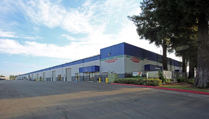 Warehouse Space for Rent at 631 N Market Blvd Sacramento, CA 95834 - #9