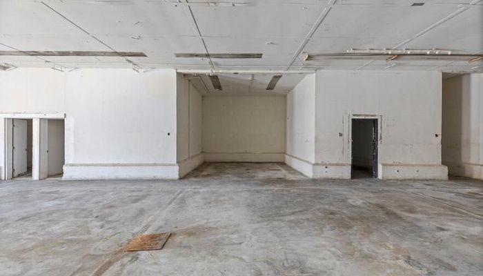 Warehouse Space for Rent at 410-420 E Beach Ave Inglewood, CA 90302 - #7