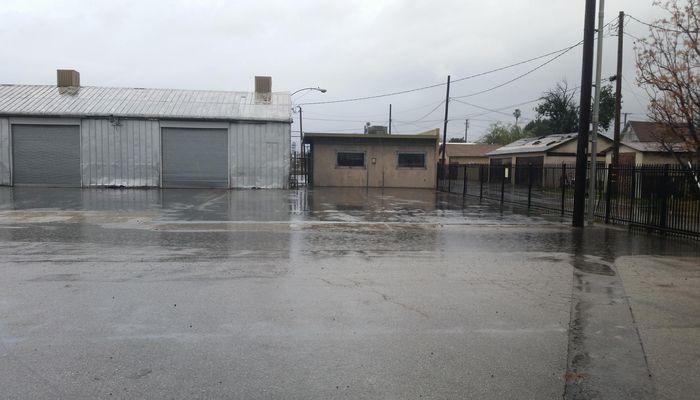 Warehouse Space for Rent at 245 W. Hanna St. Colton, CA 92324 - #2