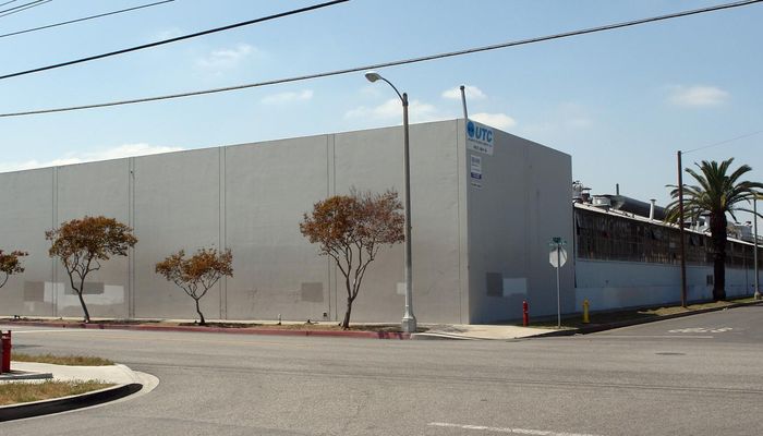 Warehouse Space for Rent at 200-400 E Main St Ontario, CA 91761 - #4