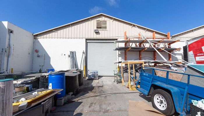 Warehouse Space for Rent at 622-626 N La Brea Ave Inglewood, CA 90302 - #7