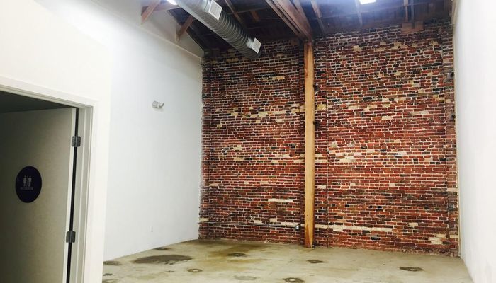 Warehouse Space for Rent at 2035 Bay St Los Angeles, CA 90021 - #6