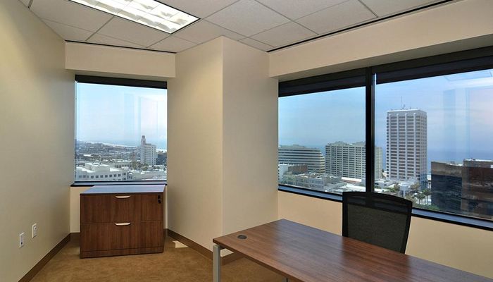 Office Space for Rent at 401 Wilshire Blvd Santa Monica, CA 90401 - #6