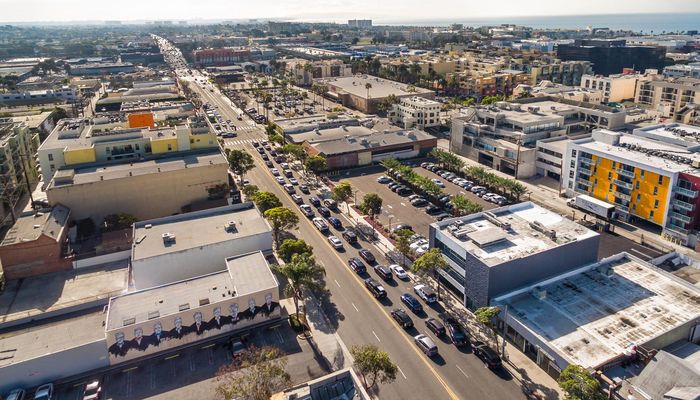 Office Space for Sale at 1424 Lincoln Blvd Santa Monica, CA 90401 - #16