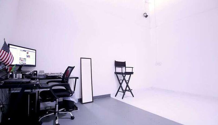Warehouse Space for Rent at 3330 E Fowler St Los Angeles, CA 90063 - #8