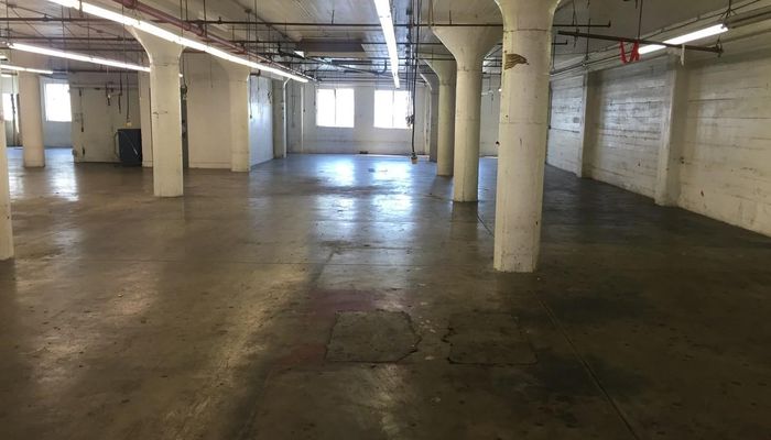 Warehouse Space for Rent at 1922-1926 E 7th Pl Los Angeles, CA 90021 - #5