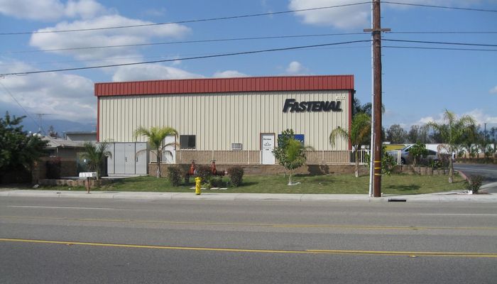 Warehouse Space for Rent at 15754 slover ave Fontana, CA 92337 - #2