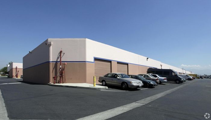 Warehouse Space for Rent at 993 W Valley Blvd Rialto, CA 92376 - #2