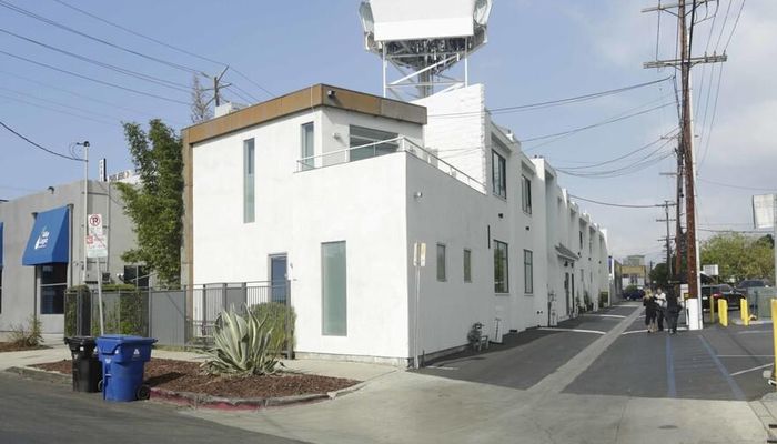 Office Space for Rent at 316-326 Lincoln Blvd Venice, CA 90291 - #4