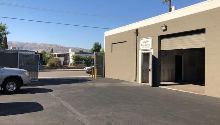 Warehouse Space for Rent at 20620-20622 Superior St Chatsworth, CA 91311 - #7