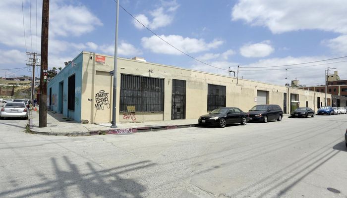 Warehouse Space for Rent at 658-660 S Anderson St Los Angeles, CA 90023 - #6