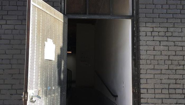 Warehouse Space for Rent at 622 S Anderson St Los Angeles, CA 90023 - #20