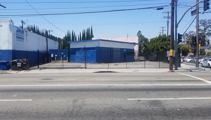 Warehouse Space for Rent at 5501 W Adams Blvd Los Angeles, CA 90016 - #1