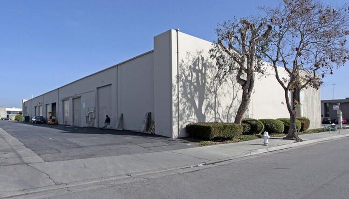 Warehouse Space for Rent at 103-119 E Alton Ave Santa Ana, CA 92707 - #3