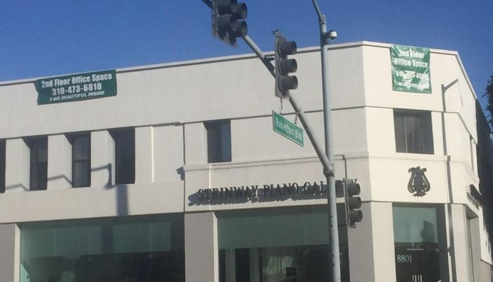 Office Space for Rent at 101-111 N Robertson Blvd Beverly Hills, CA 90211 - #3